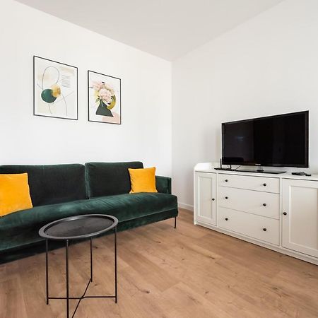 Ursynow Klobucka Comfort Apartment Varşova Dış mekan fotoğraf